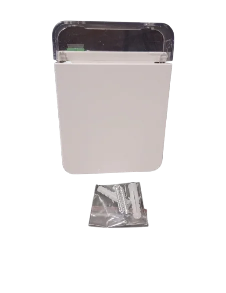Caja FTTH con 1 conector SC Simplex y pigtail de 1metro y tapa protectora
